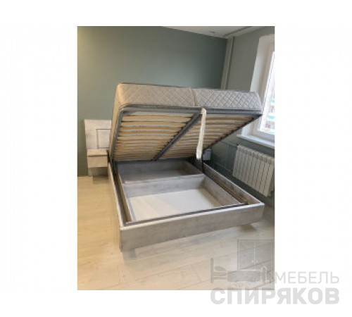 Кровать "Алисинья" парящая, внутри с ящиками