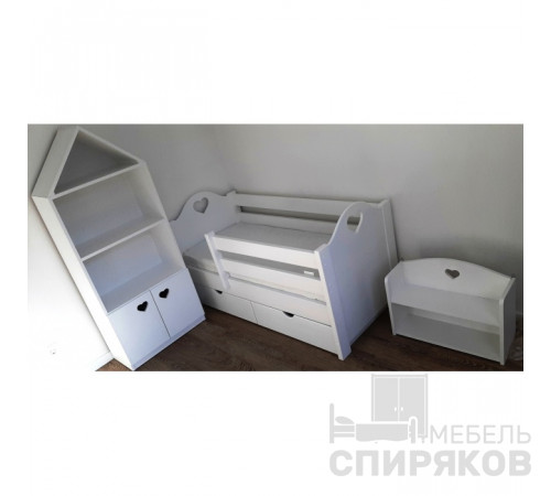 Шкаф-стеллаж детский  Домик